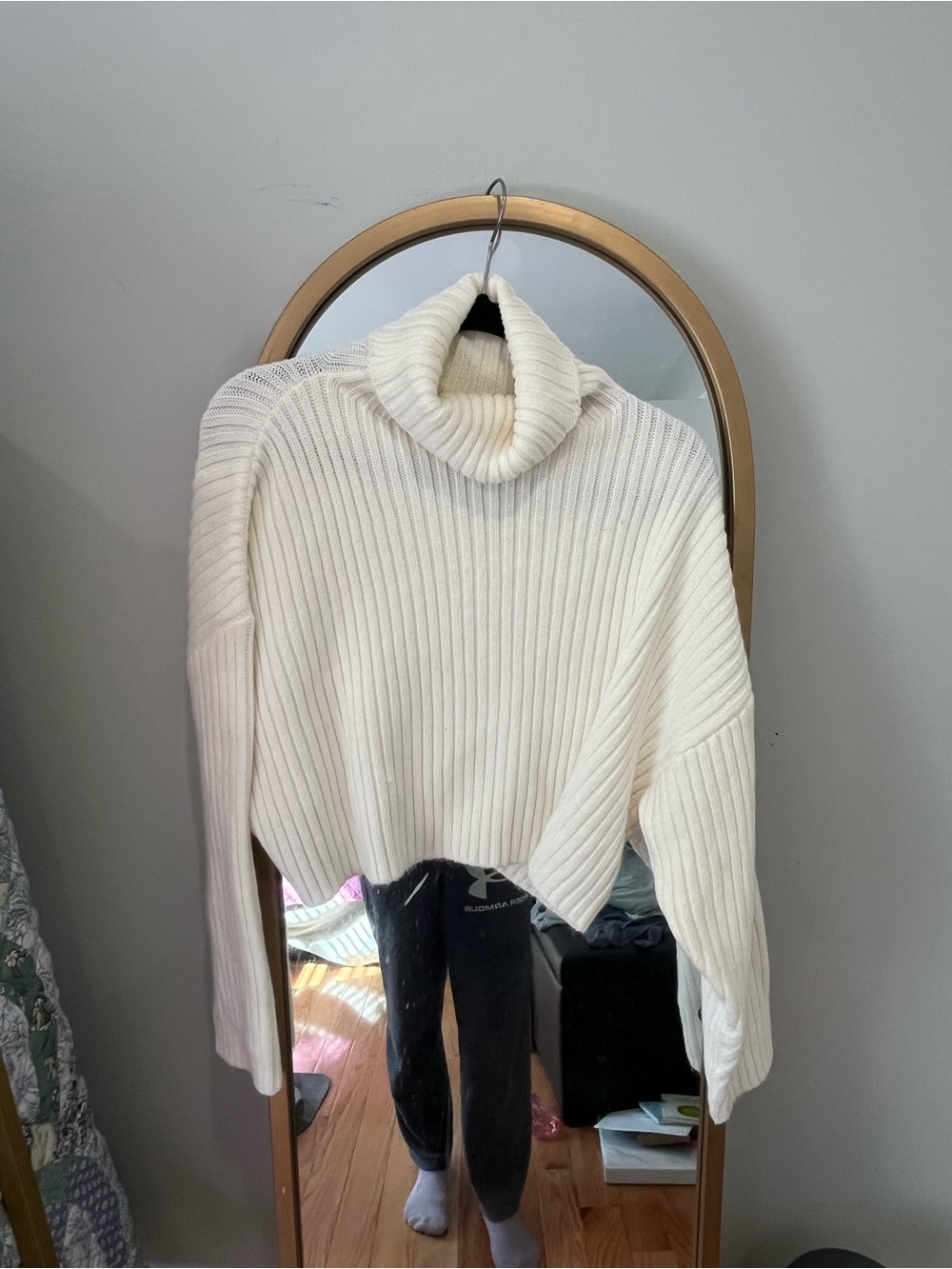 Windsor Turtleneck Sweater (size M) OPEN TO TRADE!